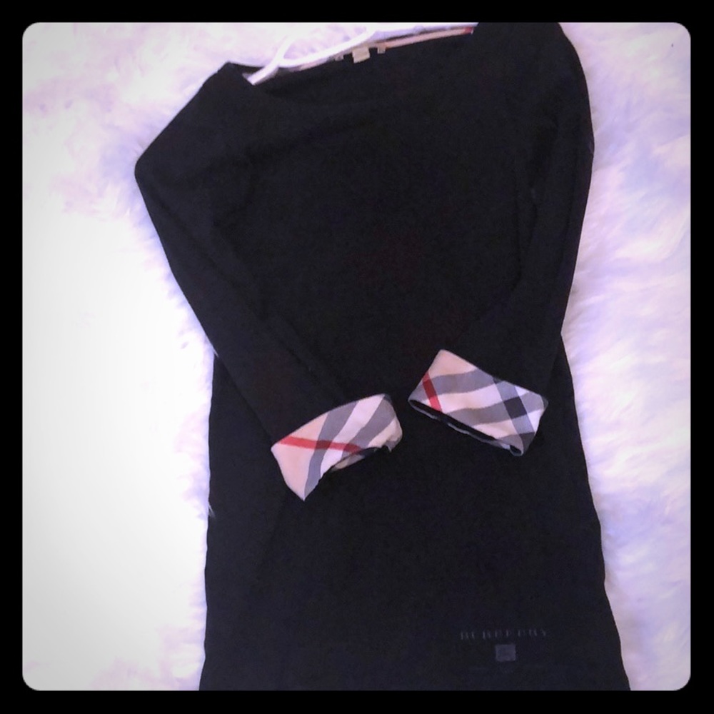 Burberry three quarter sleeve shirt